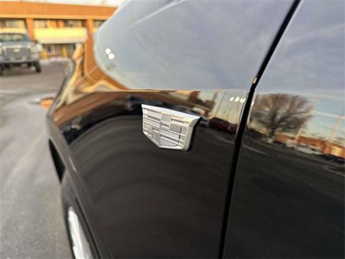 Certified 2024 Cadillac XT5 Luxury w/ LPO, Floor Liner Package image 12