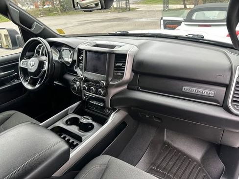 Used 2019 RAM 1500 Big Horn image 17