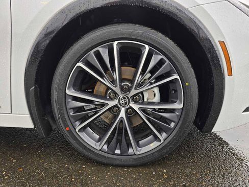 Certified 2026 Toyota Prius XLE image 11