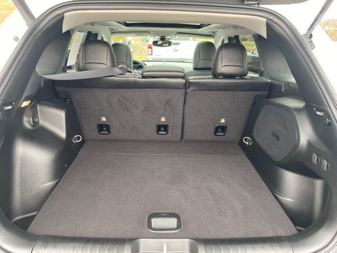 Certified 2022 Jeep Cherokee Limited image 17