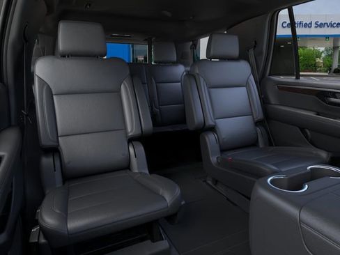 New 2026 Chevrolet Tahoe Z71 w/ Z71 Off-Road Package AWD/4WD image 17