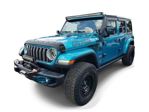 Used 2024 Jeep Wrangler Unlimited Sahara AWD/4WD image 2
