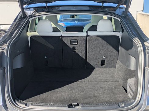Used 2021 Tesla Model Y Performance image 13