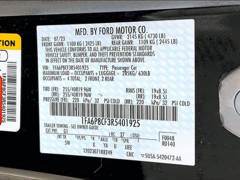 Used 2024 Ford Mustang GT Premium RWD image 33