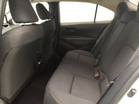 Used 2024 Toyota Corolla LE image 18