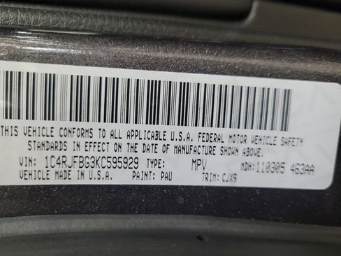 Used 2019 Jeep Grand Cherokee Limited image 33