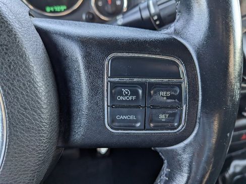 Used 2015 Jeep Wrangler Sport image 19