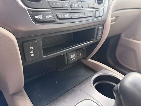 Used 2017 Honda Pilot EX-L image 26