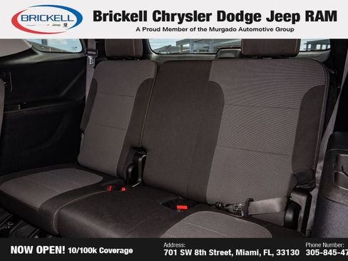 Used 2020 Chevrolet Traverse LT image 18