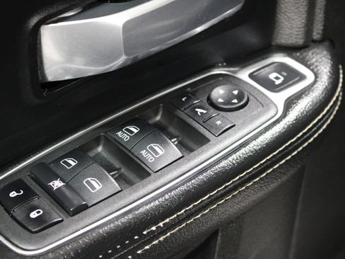 Used 2022 RAM 3500 Laramie image 8