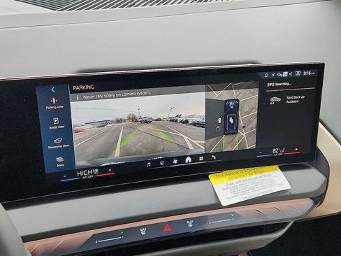 Used 2025 BMW X3 xDrive30i w/ Premium Package image 16