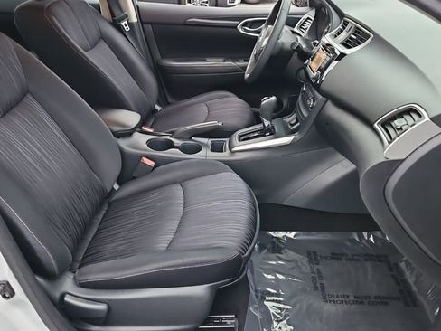 Used 2016 Nissan Sentra SV image 18