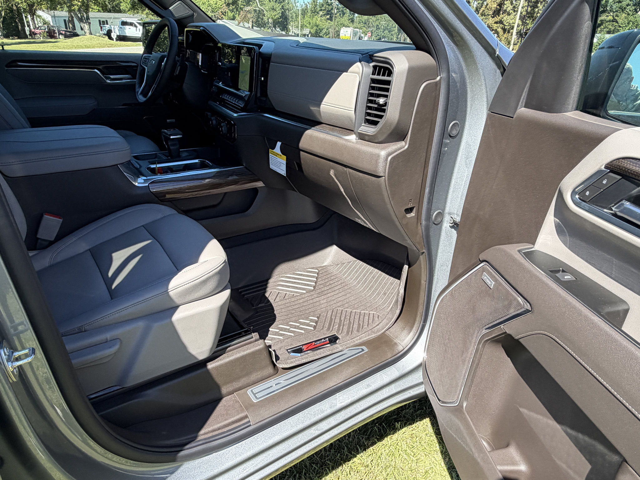 New 2026 Chevrolet Silverado 1500 RST w/ Safety Package AWD/4WD image 24