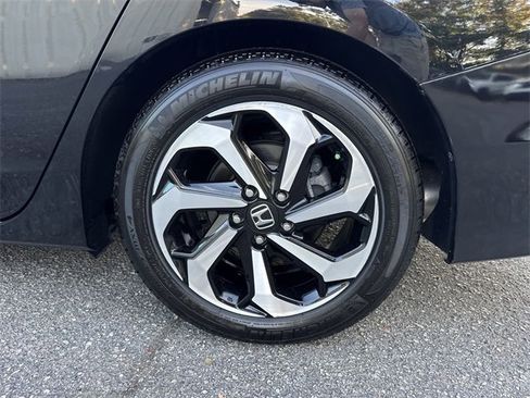 Used 2016 Honda Accord EX-L image 32
