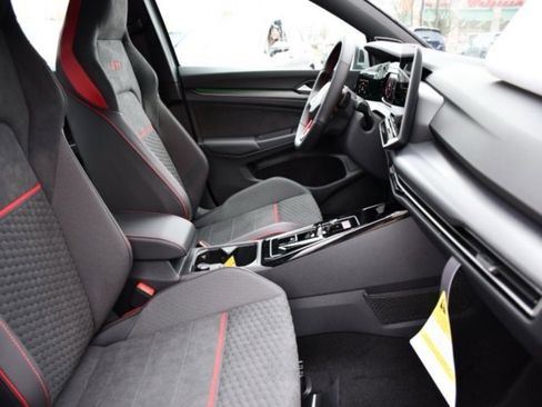 New 2026 Volkswagen GTI SE image 28