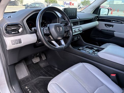 Certified 2024 Honda Pilot EX-L image 2