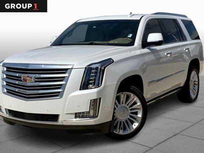 Used 2019 Cadillac Escalade Platinum
