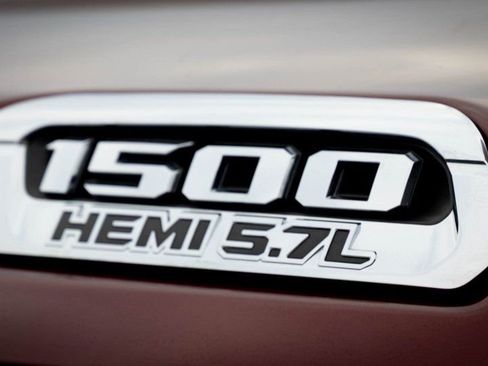 Used 2019 RAM 1500 Big Horn image 18