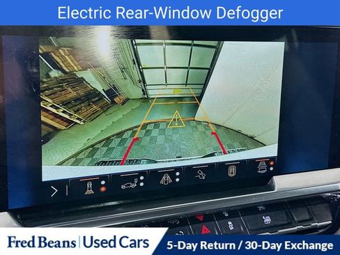 Used 2025 Chevrolet Silverado 1500 High Country image 16