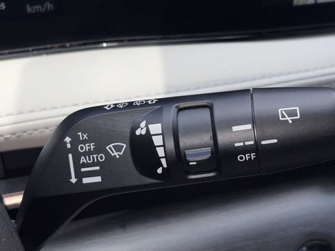 Certified 2024 Nissan Ariya AWD image 9