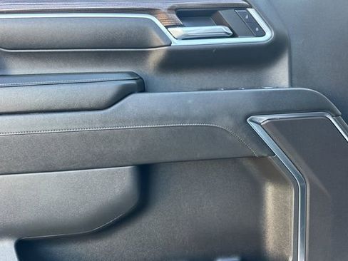 Used 2024 Chevrolet Silverado 2500 LT image 11