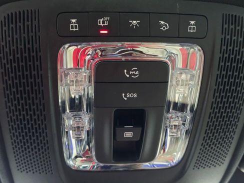 Used 2025 Mercedes-Benz CLA 250 4MATIC image 43