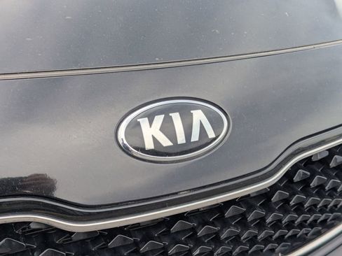 Used 2017 Kia Sportage LX AWD/4WD image 11