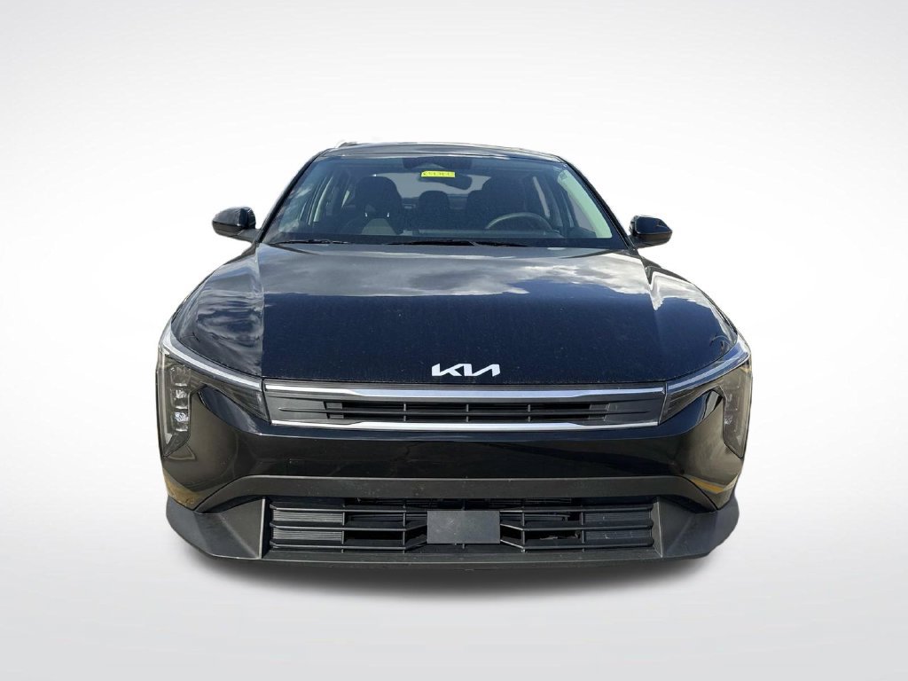 Used 2025 Kia K4 FWD image 2