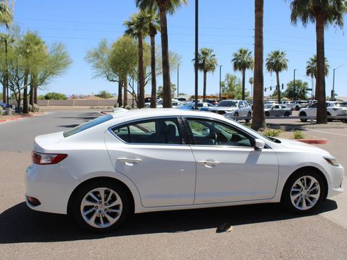 Used 2018 Acura ILX FWD image 6