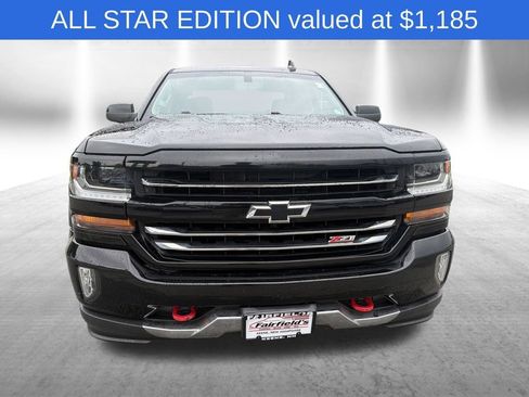 Used 2018 Chevrolet Silverado 1500 LT w/ Redline Edition AWD/4WD image 9