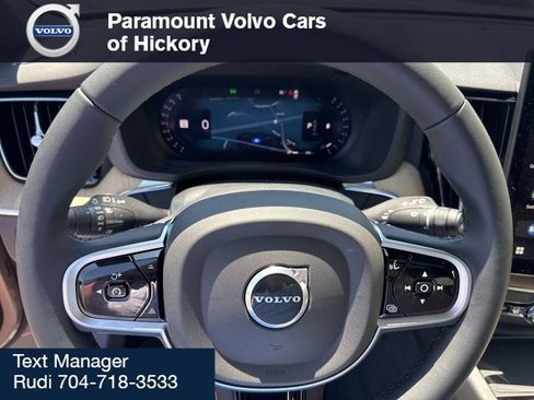 New 2026 Volvo XC60 B5 Core w/ Climate Package AWD/4WD image 32