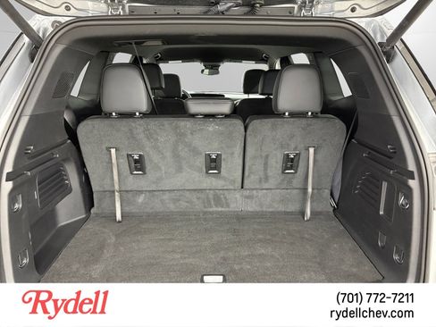 Used 2025 Buick Enclave Preferred image 19