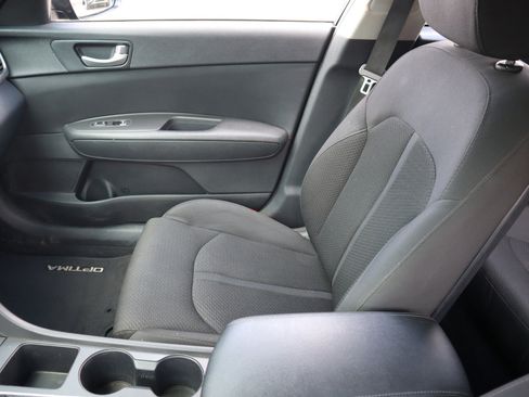 Used 2016 Kia Optima LX w/ LX Convenience Package image 19