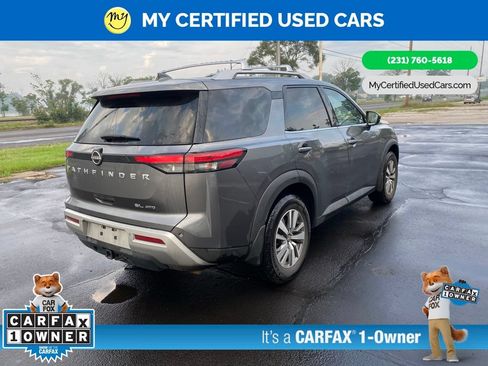 Used 2022 Nissan Pathfinder SL AWD/4WD image 5