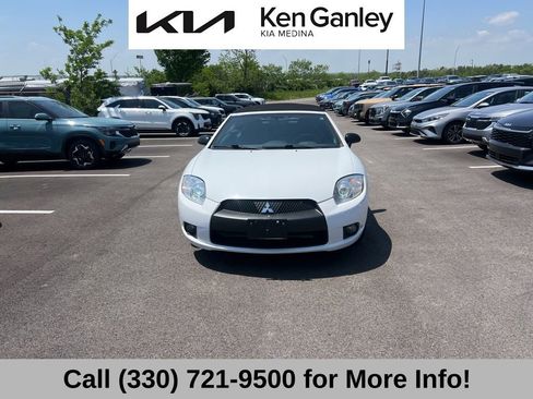 Used 2012 Mitsubishi Eclipse SE FWD image 2