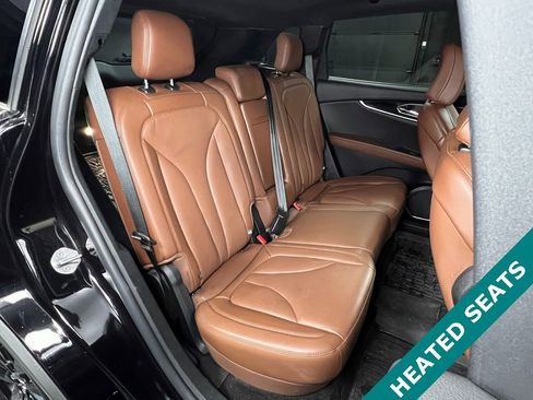 Used 2021 Lincoln Nautilus Reserve w/ Monochromatic Package image 11