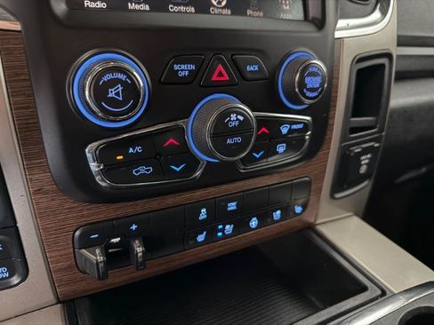 Used 2014 RAM 1500 Laramie AWD/4WD image 18