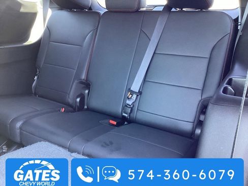 Used 2025 Chevrolet Traverse RS w/ LPO, Floor Liner Package AWD/4WD image 17