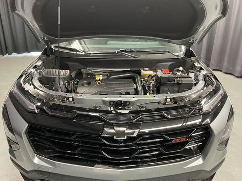 New 2026 Chevrolet Equinox RS AWD/4WD image 17