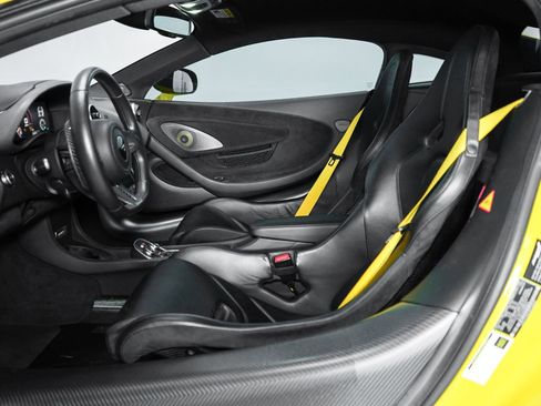Used 2019 McLaren 600LT image 38