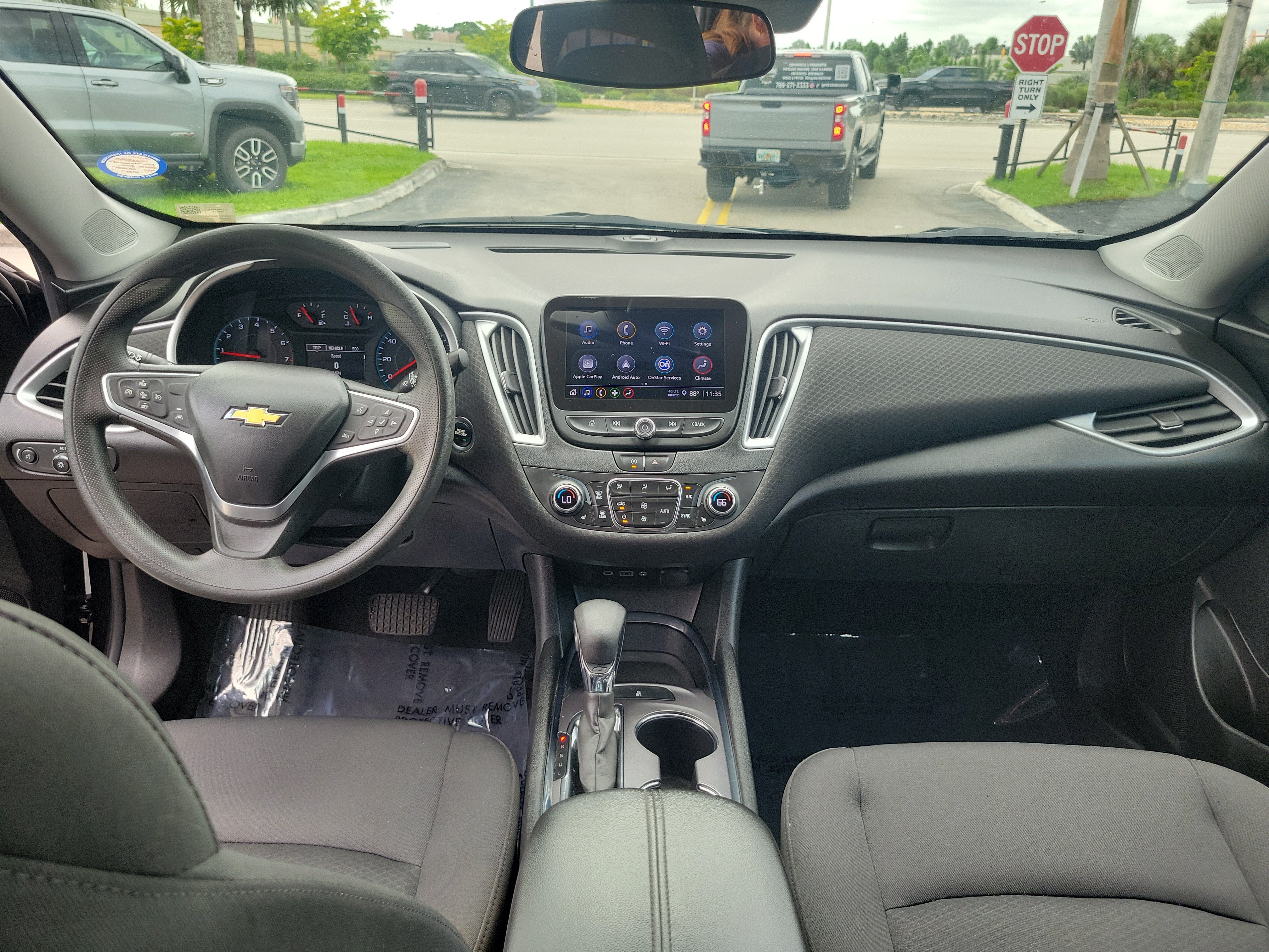 Used 2023 Chevrolet Malibu LT FWD image 16