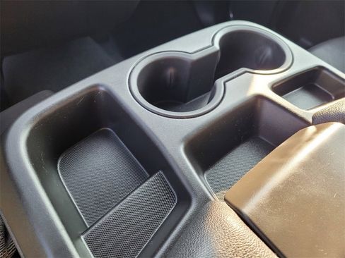 Used 2024 GMC Sierra 1500 SLT image 20