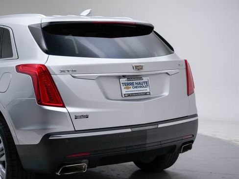 Used 2019 Cadillac XT5 Premium Luxury image 4