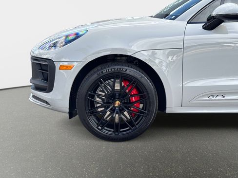 Used 2022 Porsche Macan GTS image 13