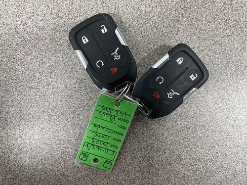 Used 2023 GMC Acadia AT4 w/ Trailering Package AWD/4WD image 26