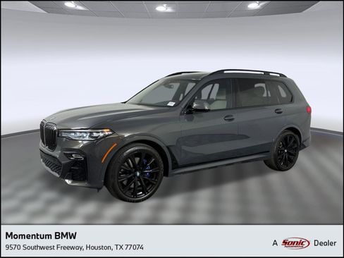 Used 2022 BMW X7 xDrive40i w/ M Sport Package AWD/4WD image 1