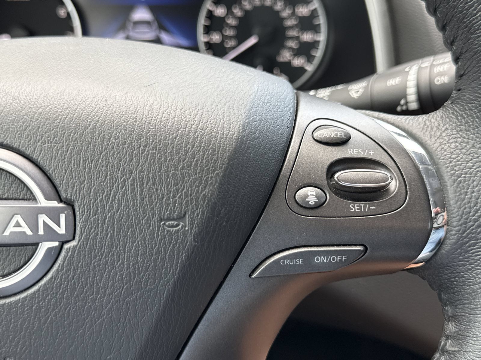 Used 2024 Nissan Murano SV w/ SV Midnight Edition Package FWD image 20