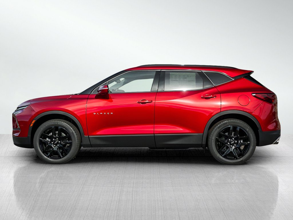 New 2026 Chevrolet Blazer LT w/ LPO, Black Grille Bar Package AWD/4WD image 3
