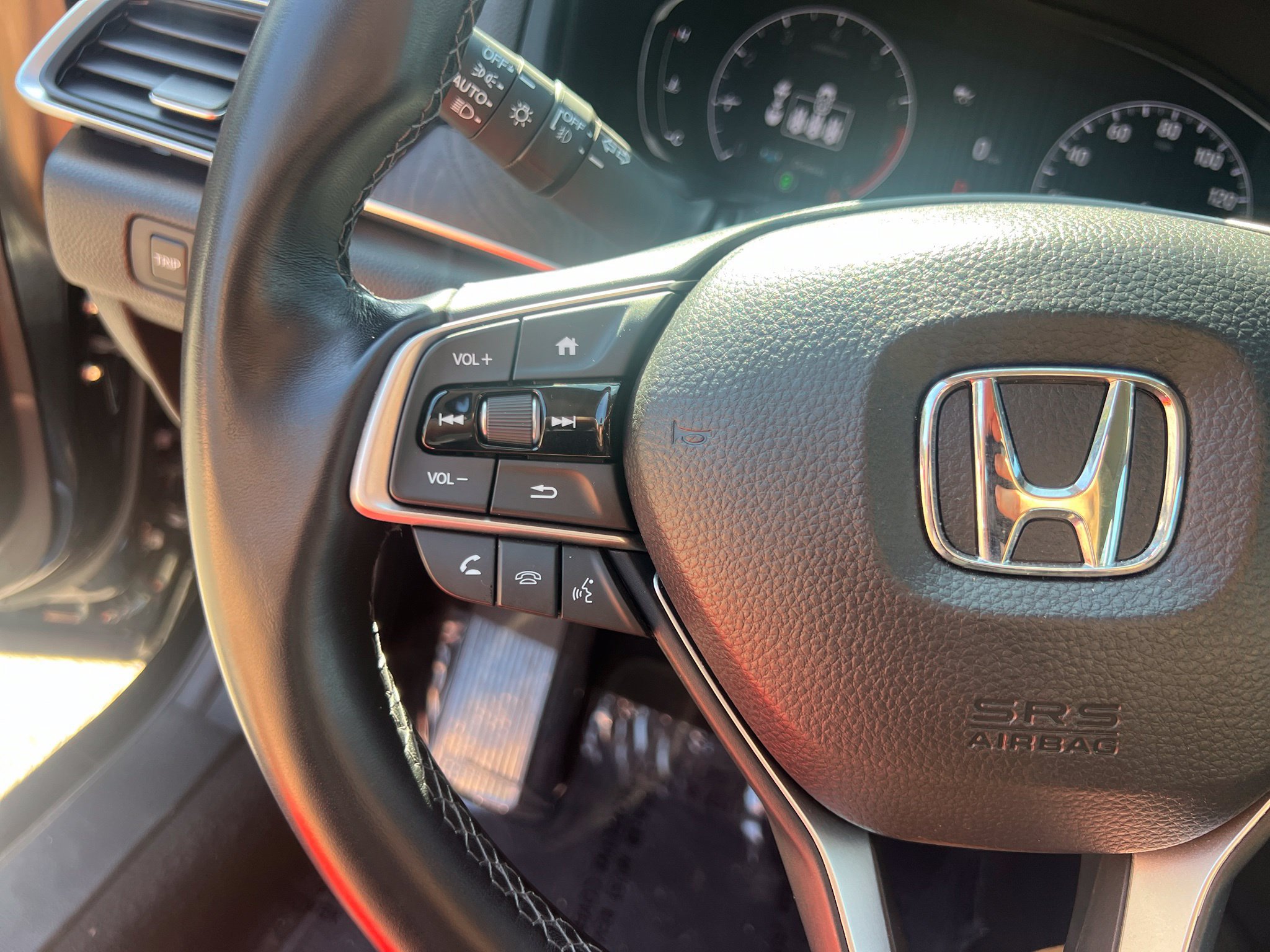 Used 2021 Honda Accord EX-L image 22