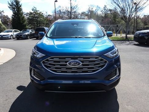 Used 2020 Ford Edge SEL w/ Convenience Package AWD/4WD image 2